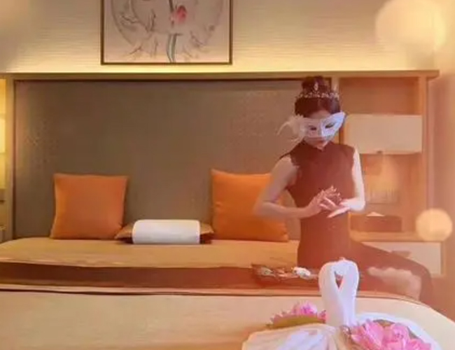 我在苏州姑苏体验了下高端男士按摩spa会馆，私人会所花样超多